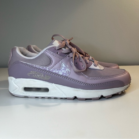 Women Nike Air Max 90 Plum Fog Venice Purple Pink Summit White DC9445-500 SZ 8 - Picture 3 of 6
